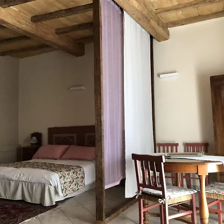 La Casa Di Pietro 招待所 Cerrione