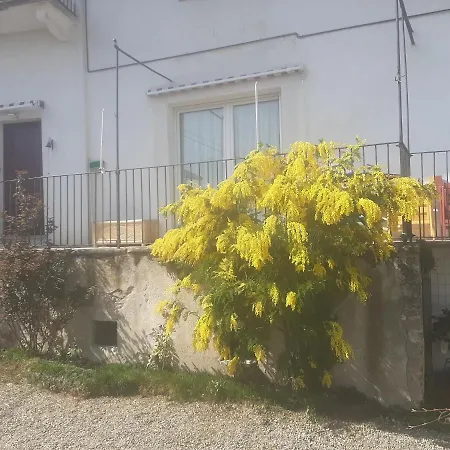 La Casa Di Pietro بيت ضيافة Cerrione