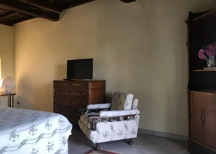 La Casa Di Pietro Pensionat *