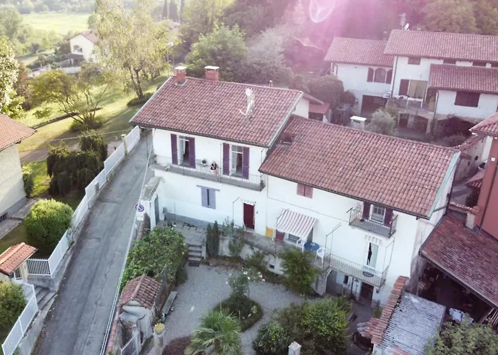 La Casa Di Pietro Pensionat Cerrione